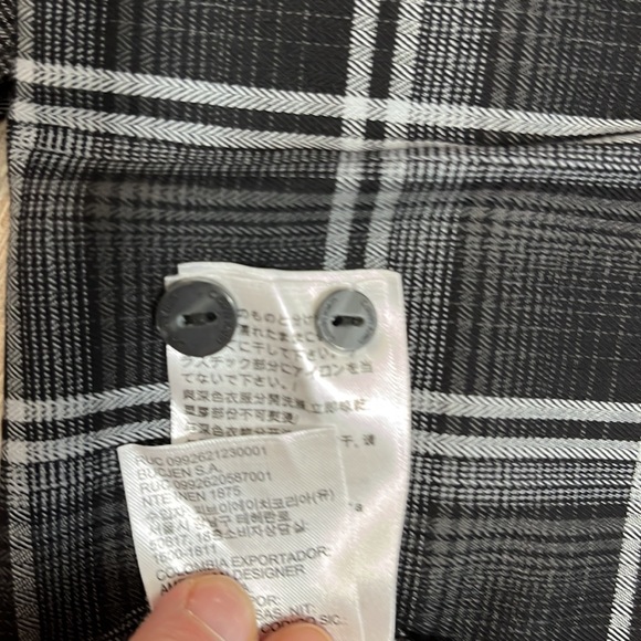 Mens Calvin Klein Black and White Plaid Long Sleeve Button Down Shirt SZ M - Picture 6 of 11